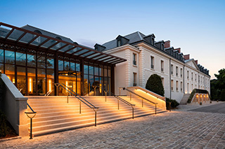 DOLCE BY WYNDHAM VERSAILLES