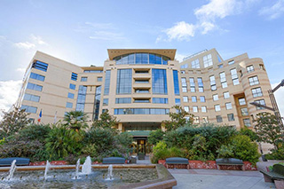 EVERGREEN LAUREL HOTEL