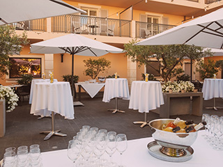 NL-599-HOTELLERIE HOTEL DE PARIS SAINT-TROPEZ 2